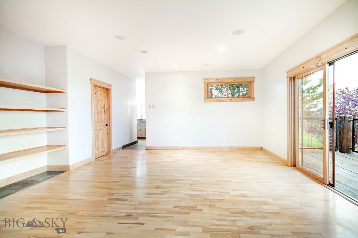 2355 Mount Ellis Lane