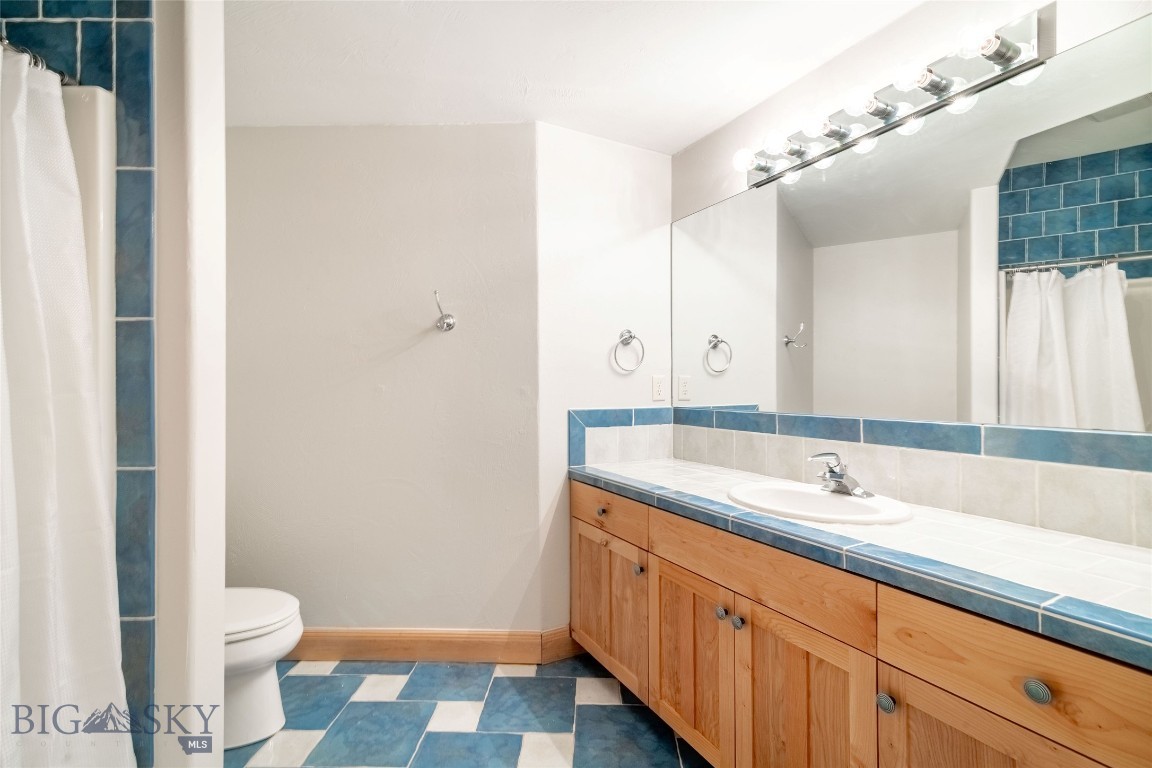 2355 Mount Ellis Lane