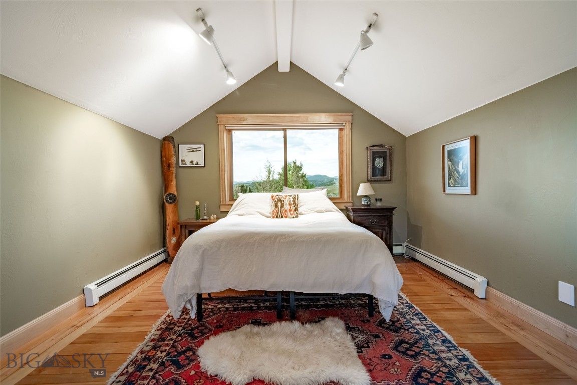 2355 Mount Ellis Lane