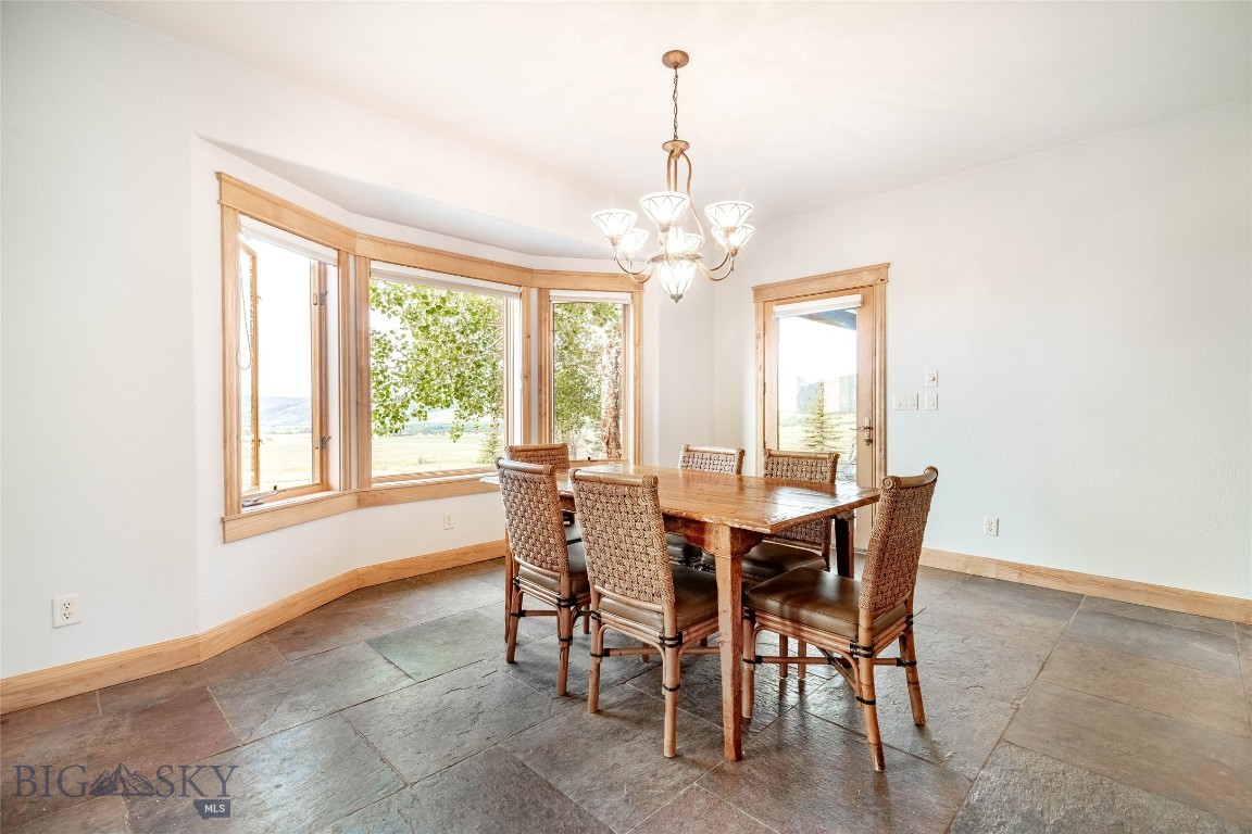 2355 Mount Ellis Lane