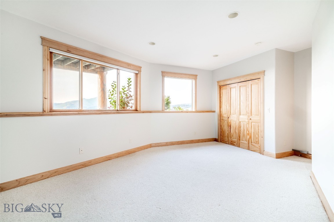 2355 Mount Ellis Lane