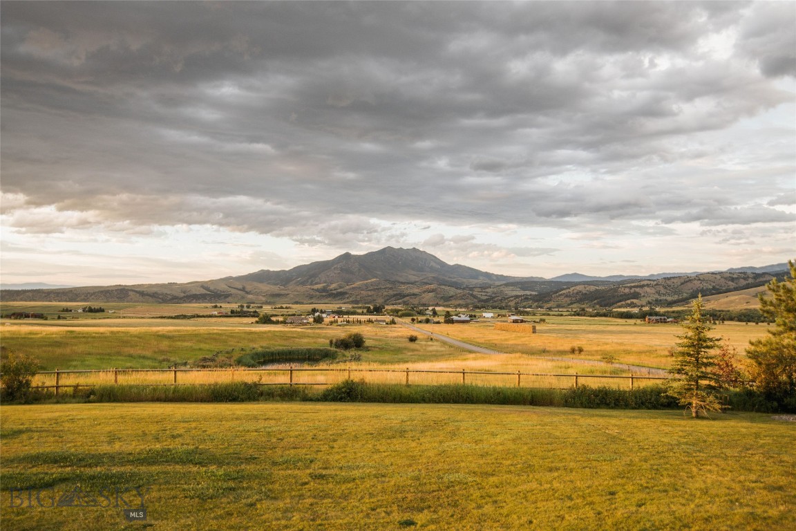 2355 Mount Ellis Lane