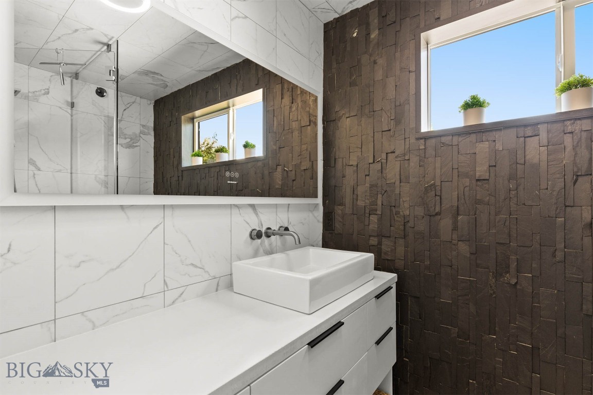 120 Mountain Lion Trail