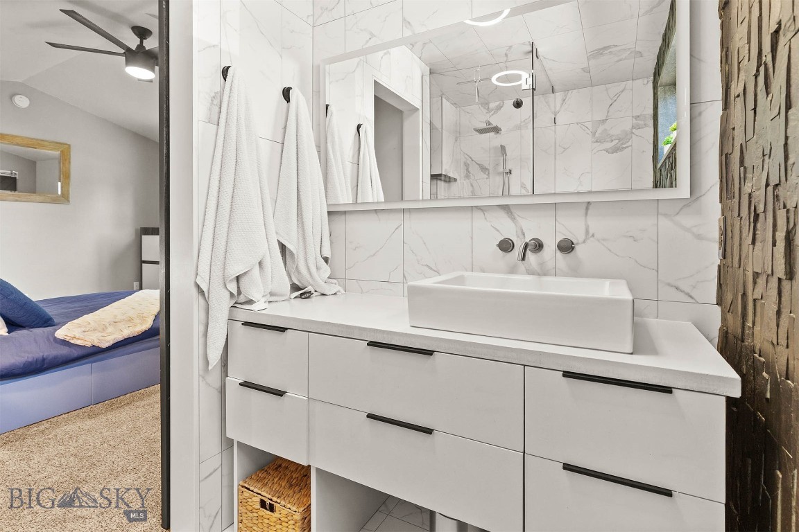 120 Mountain Lion Trail