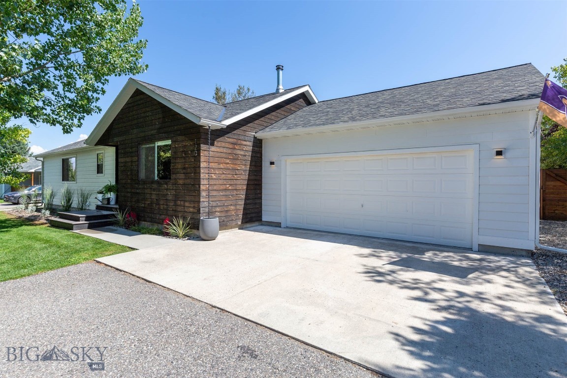 120 Mountain Lion Trail