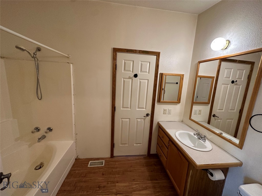 4228 Springhill Community Road