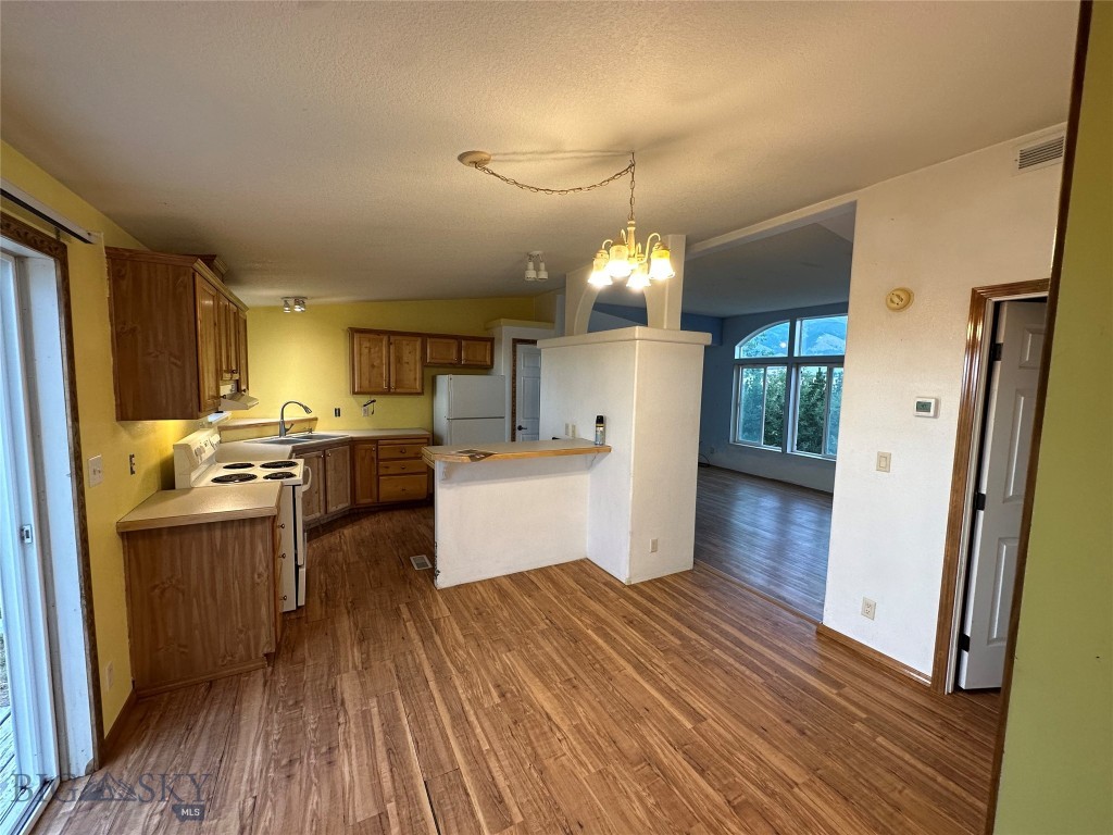 4228 Springhill Community Road