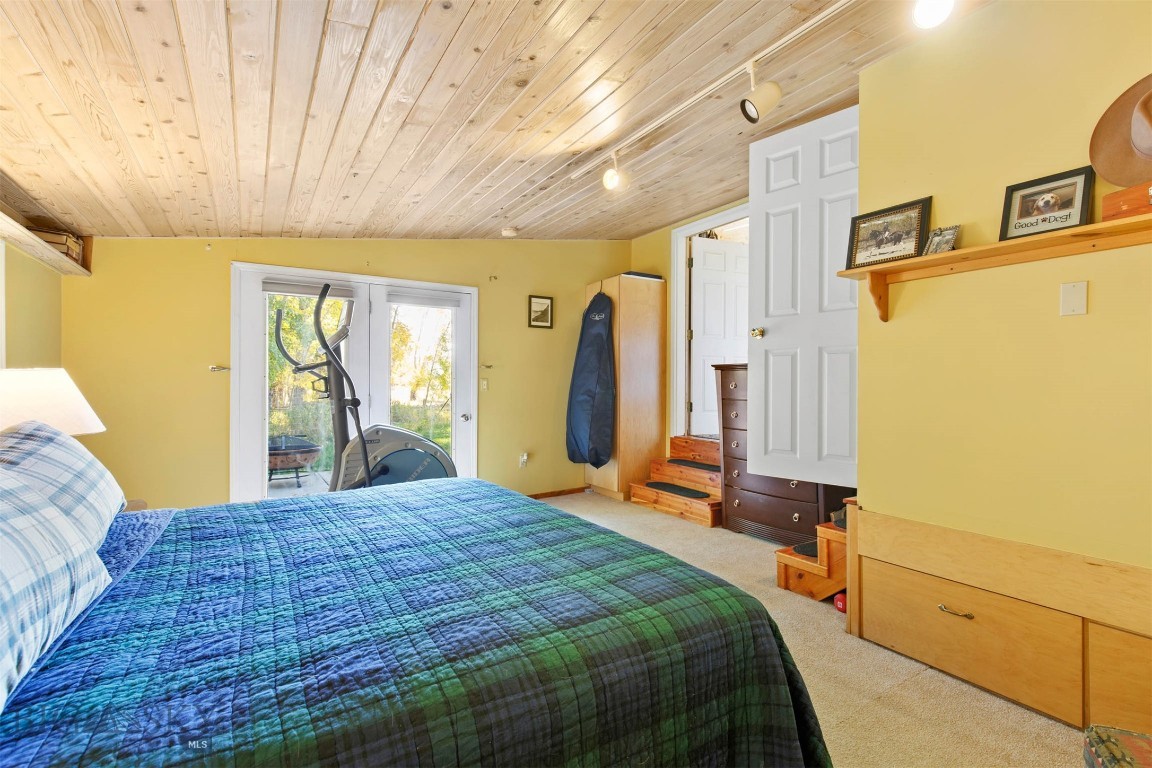 12921 & 12923 Axtell Gateway Road