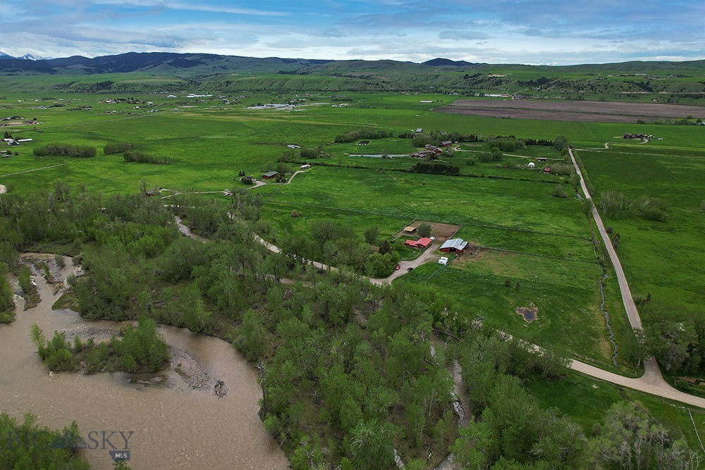 12921 & 12923 Axtell Gateway Road