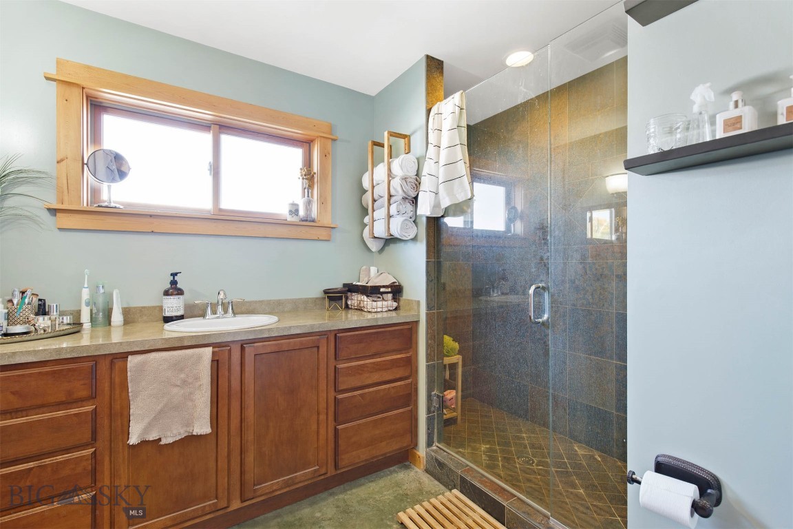 12921 & 12923 Axtell Gateway Road