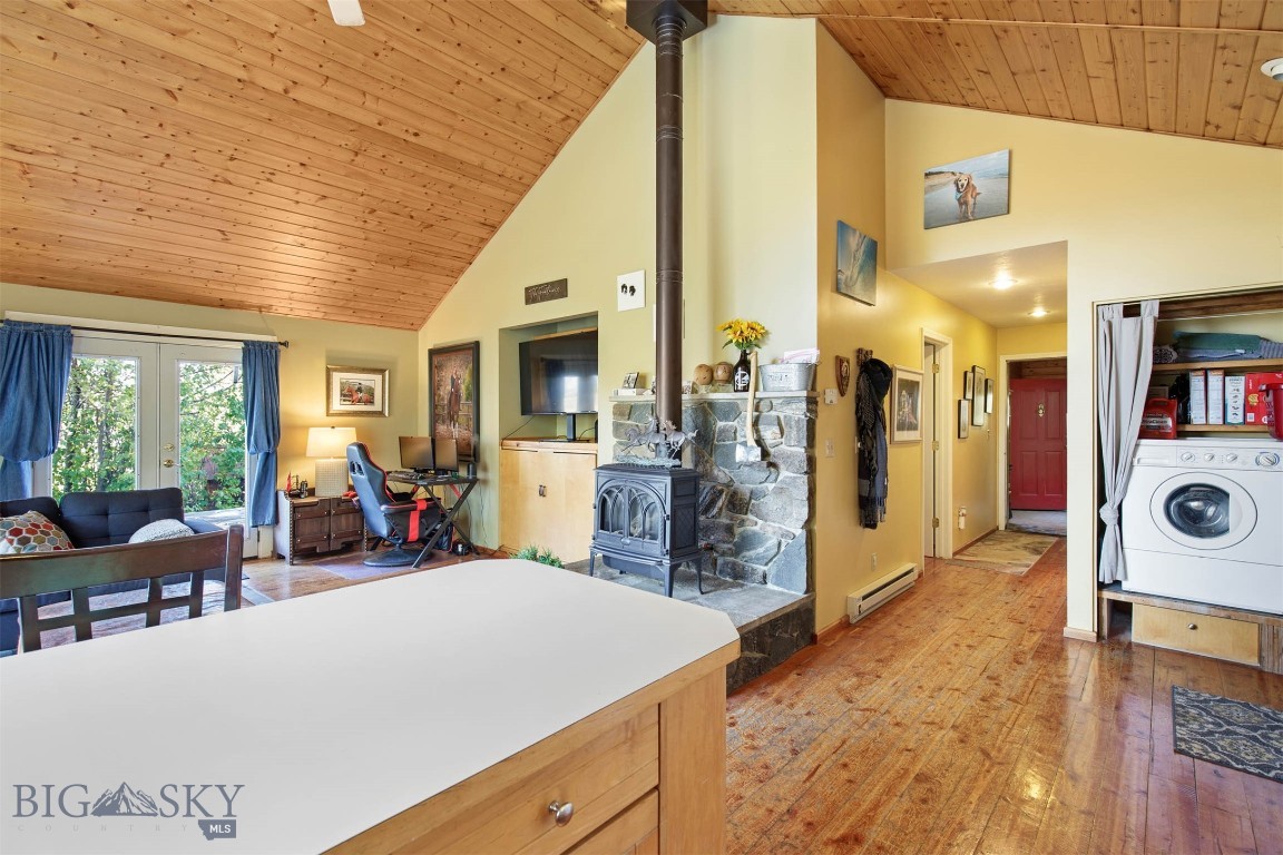 12921 & 12923 Axtell Gateway Road