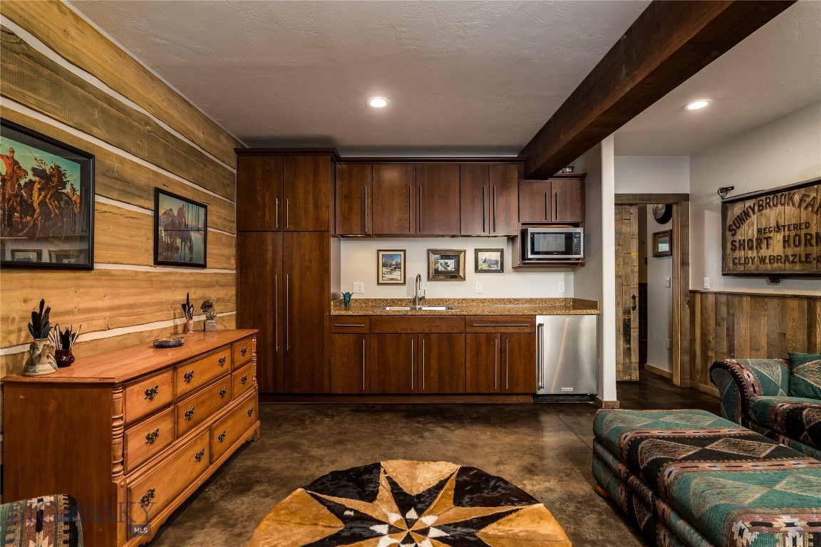 1300 Goose Ridge Road