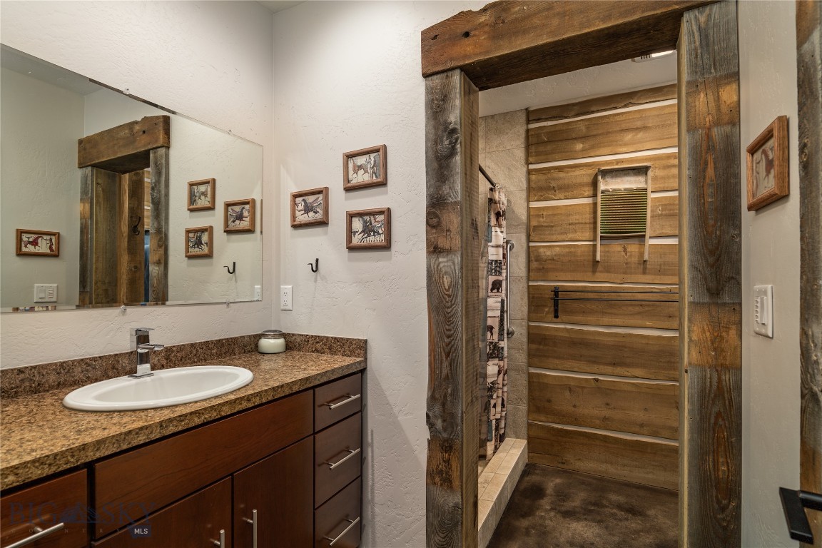 1300 Goose Ridge Road