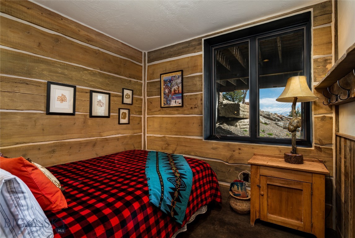 1300 Goose Ridge Road