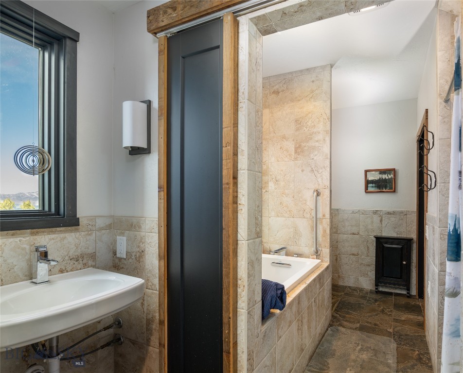 1300 Goose Ridge Road