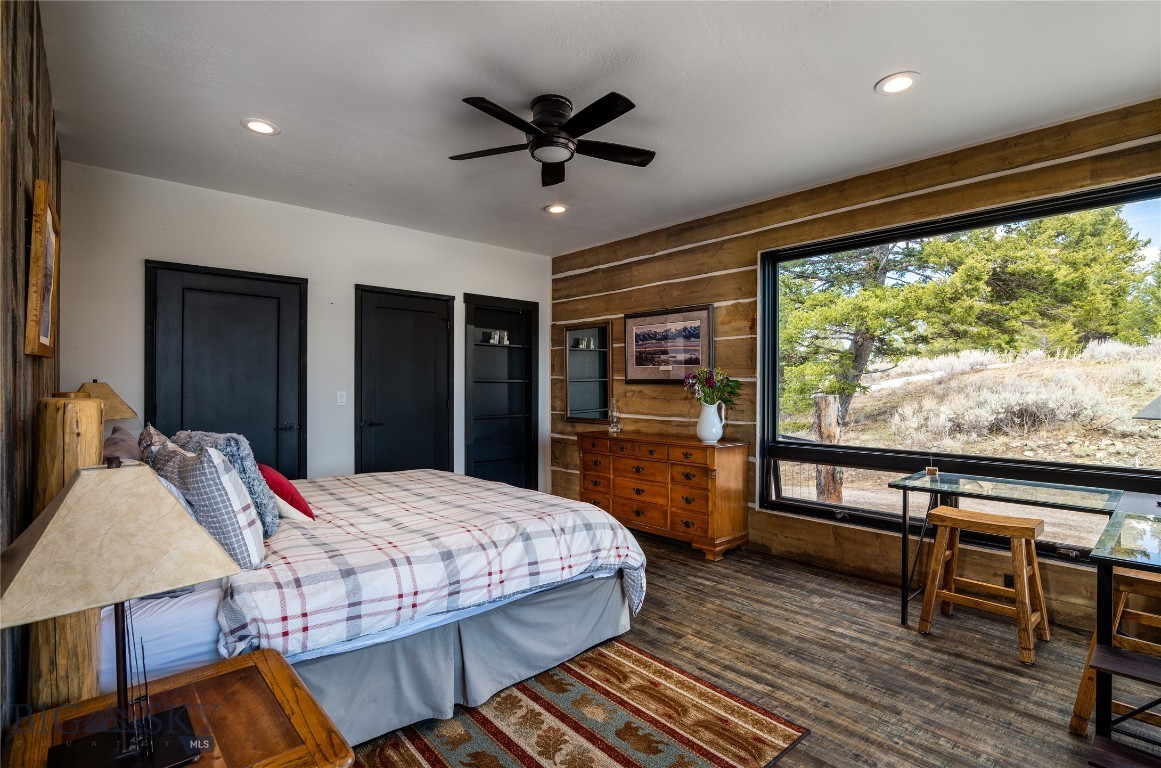 1300 Goose Ridge Road