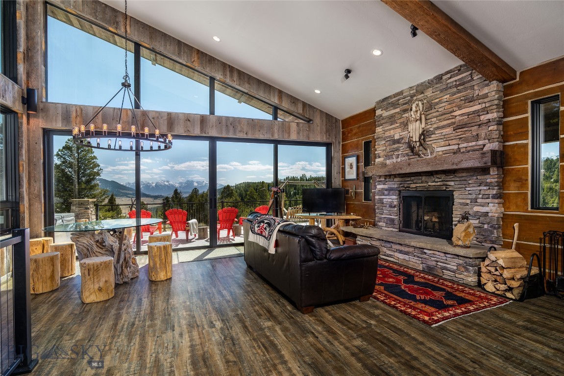 1300 Goose Ridge Road