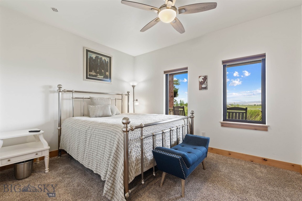 198 Farmland Crossing