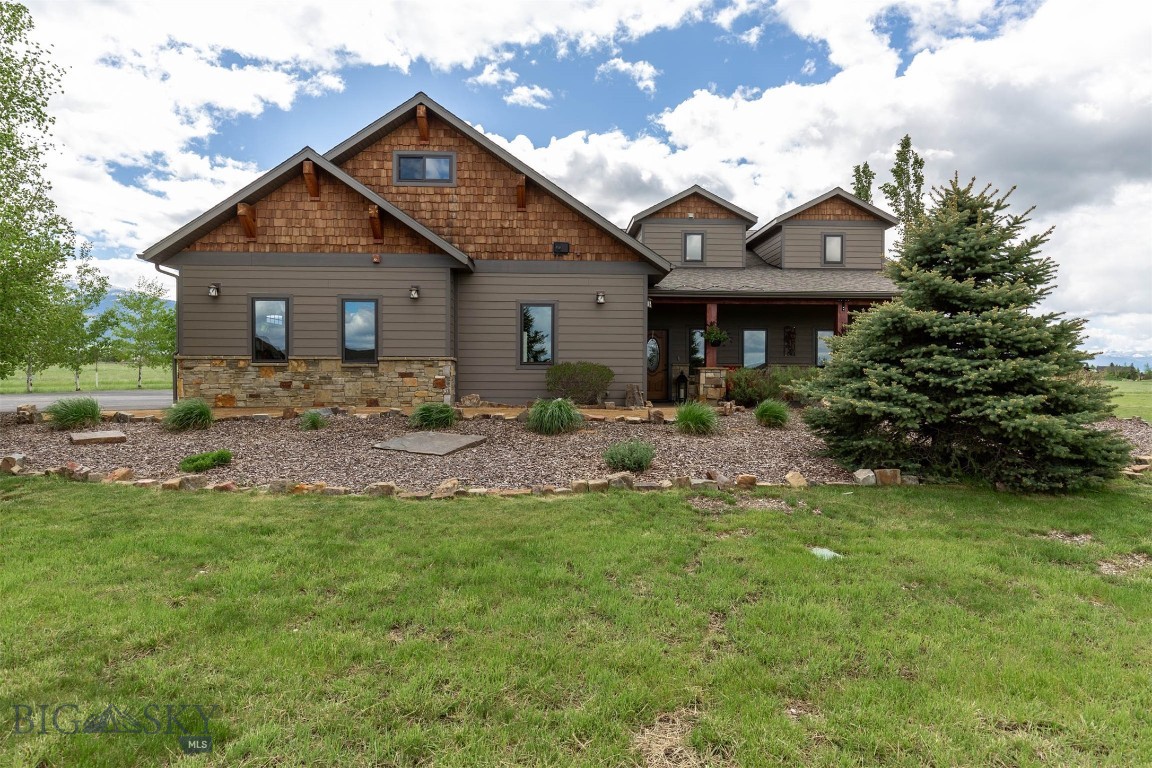 198 Farmland Crossing