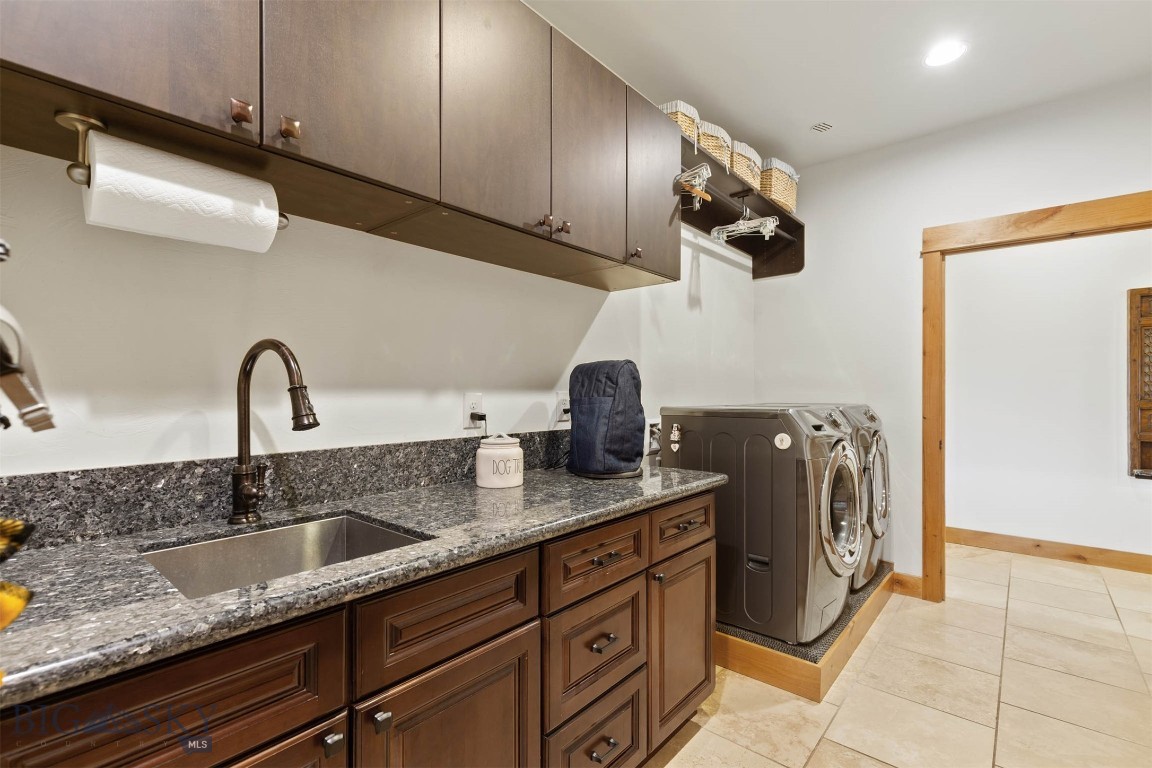 198 Farmland Crossing