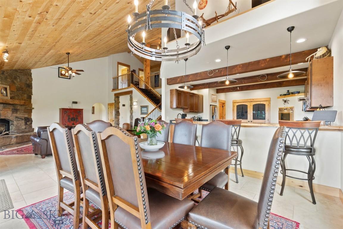 198 Farmland Crossing