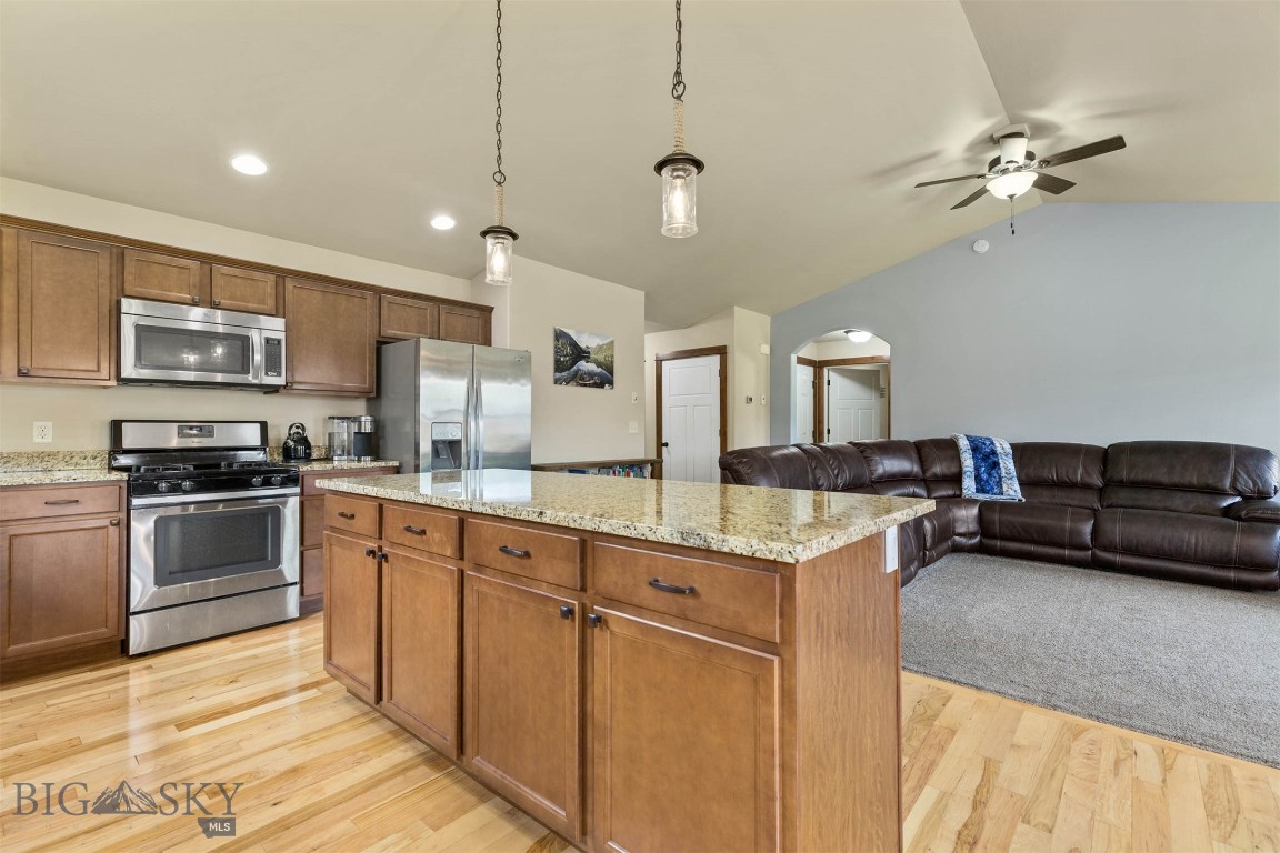 1098 Ferguson Avenue