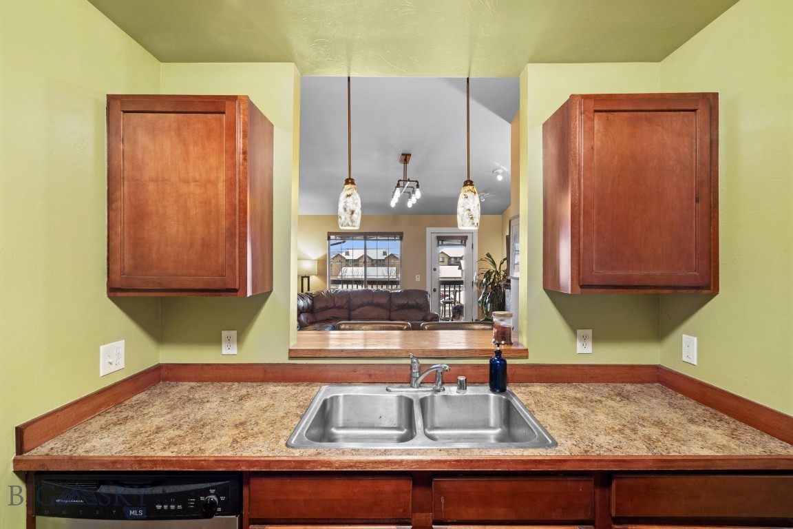 4673 Bembrick Street 3D