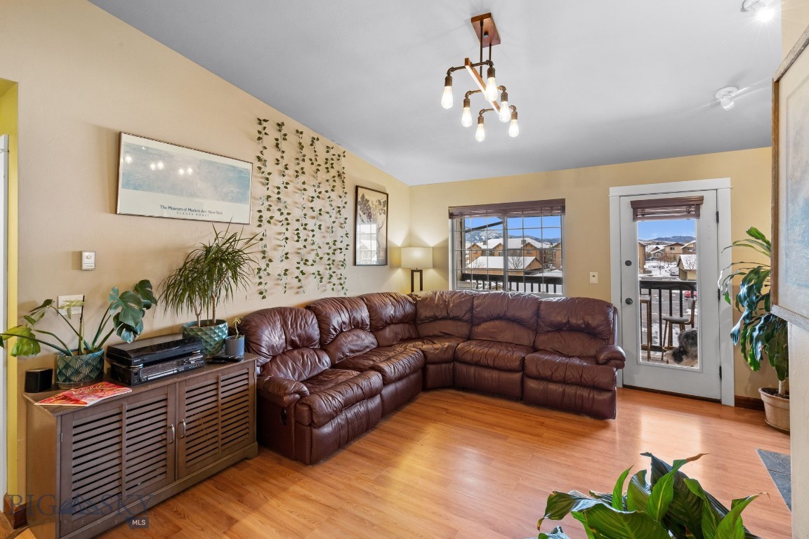 4673 Bembrick Street 3D