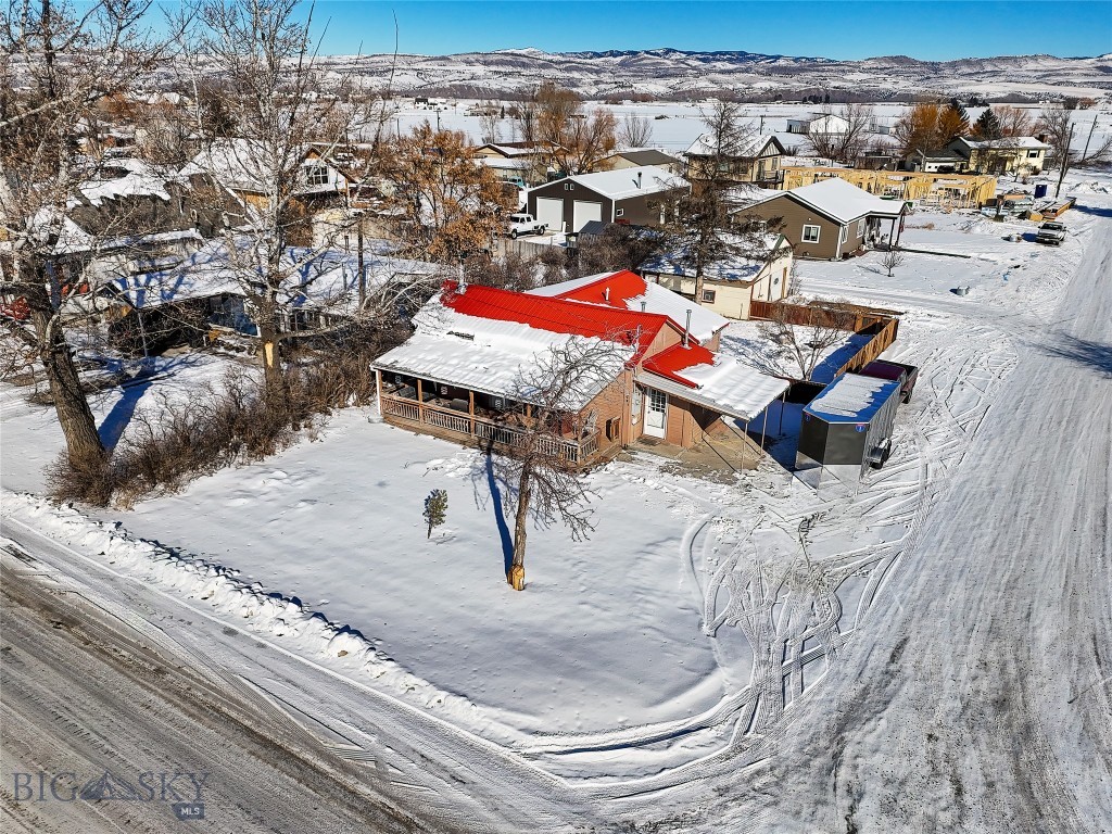 401 W Railroad Avenue N