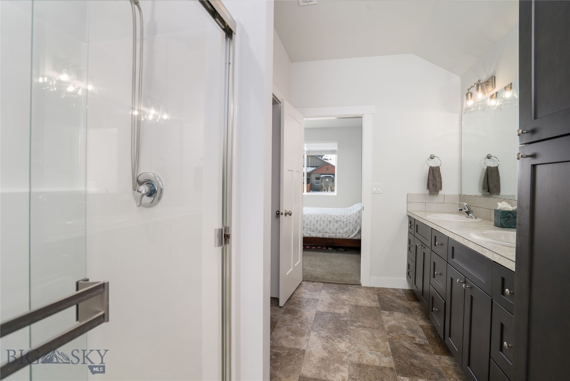 5529 Redhaven Street