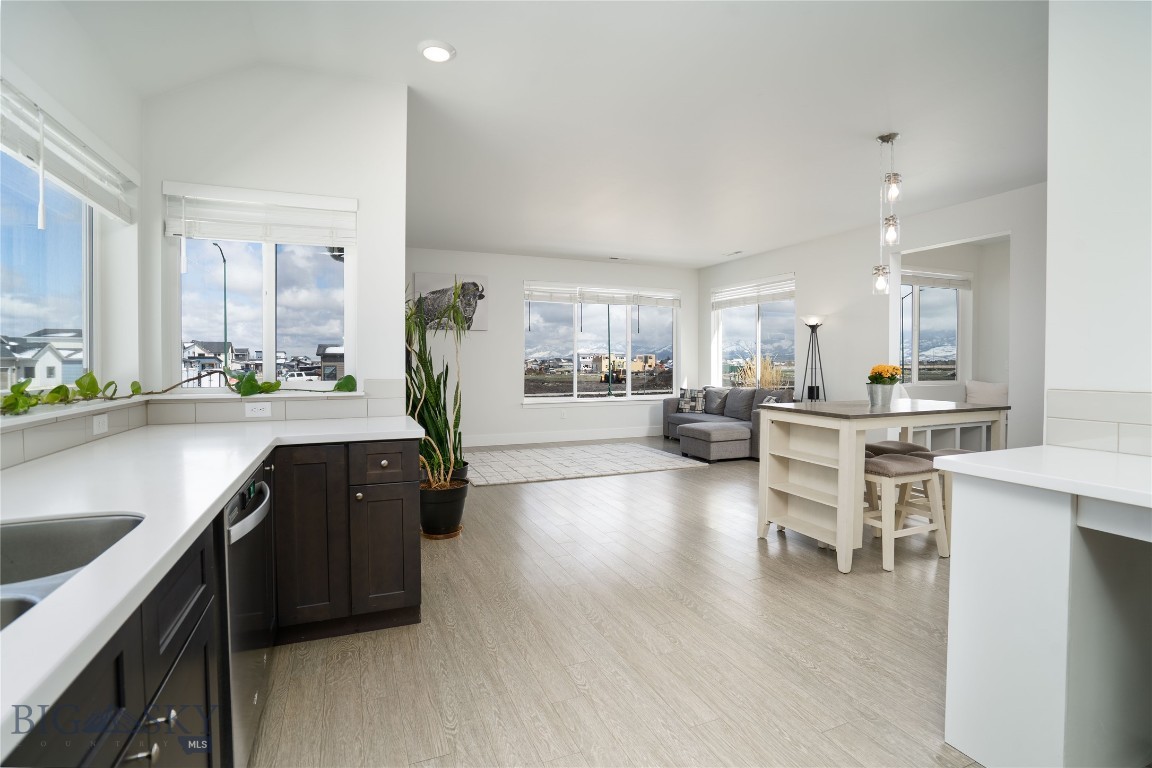 5529 Redhaven Street