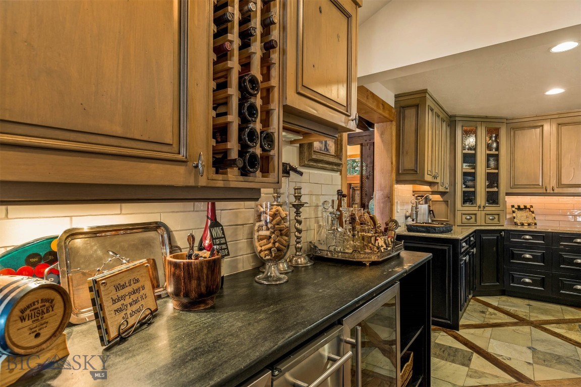 127 Rainbow Point Road