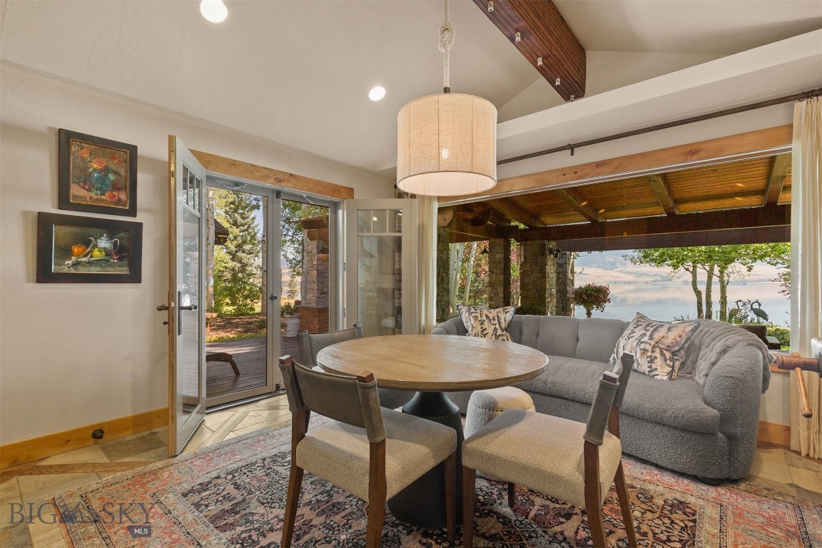 127 Rainbow Point Road