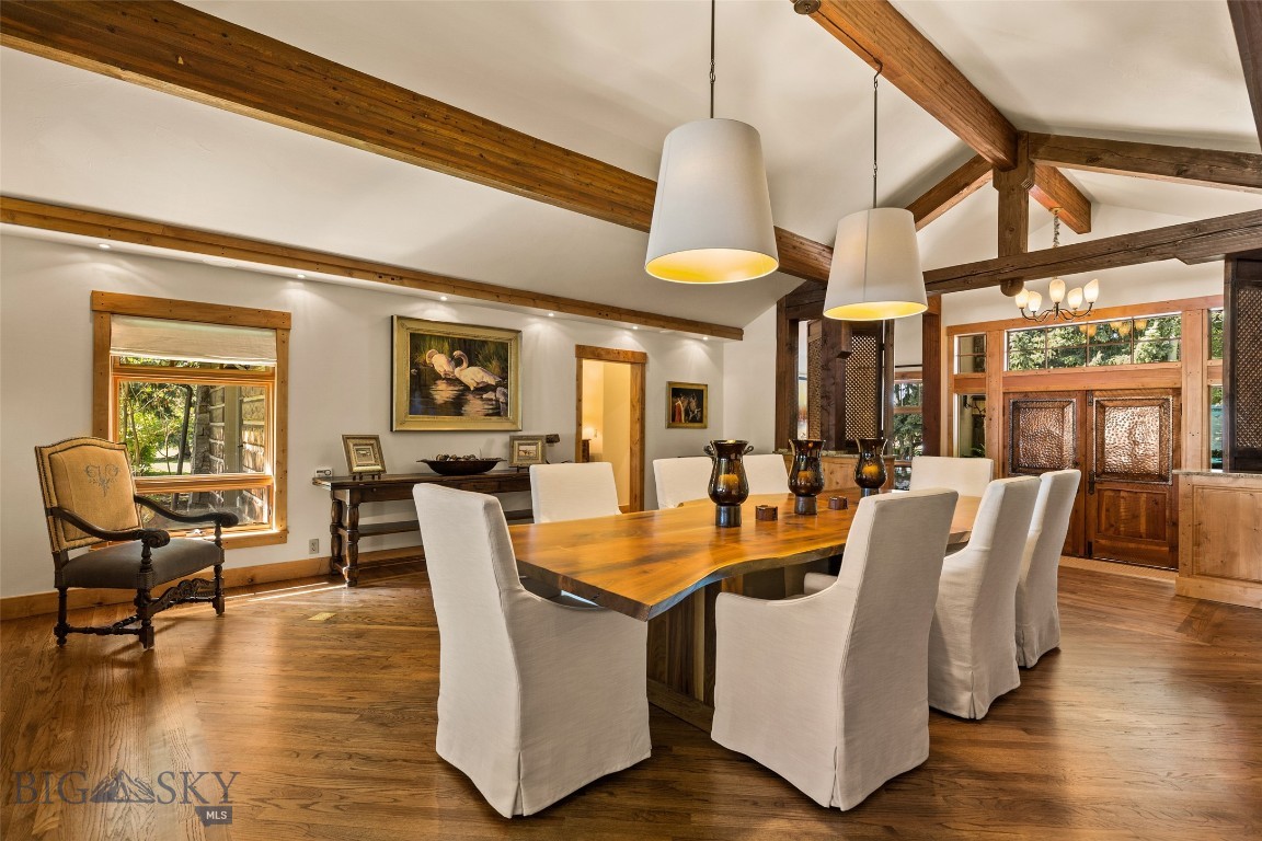 127 Rainbow Point Road