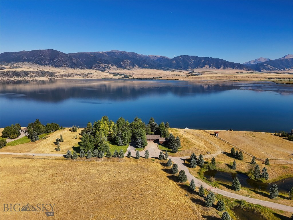 127 Rainbow Point Road