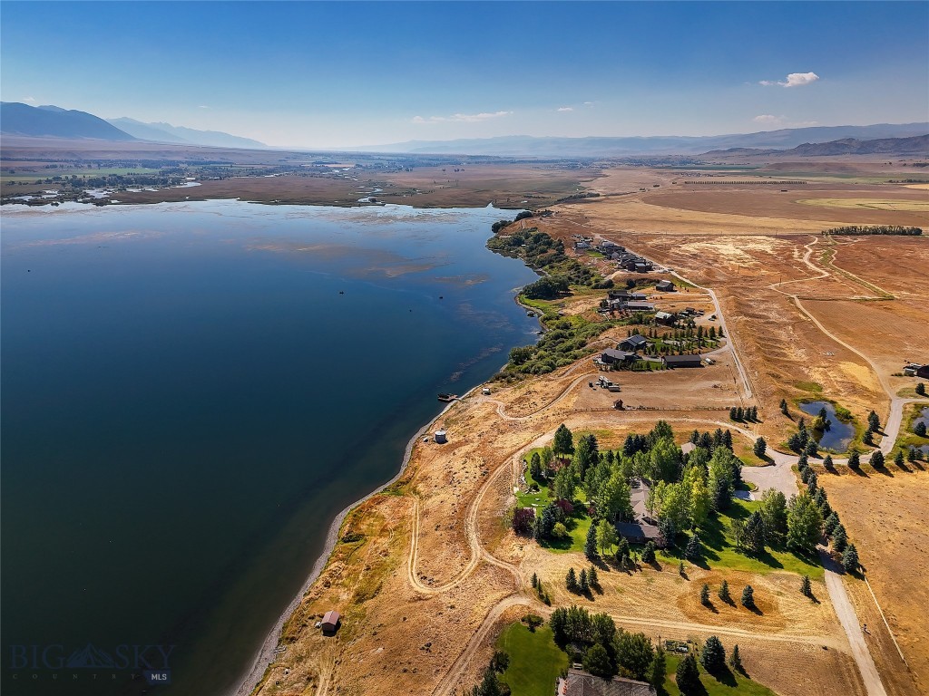 127 Rainbow Point Road