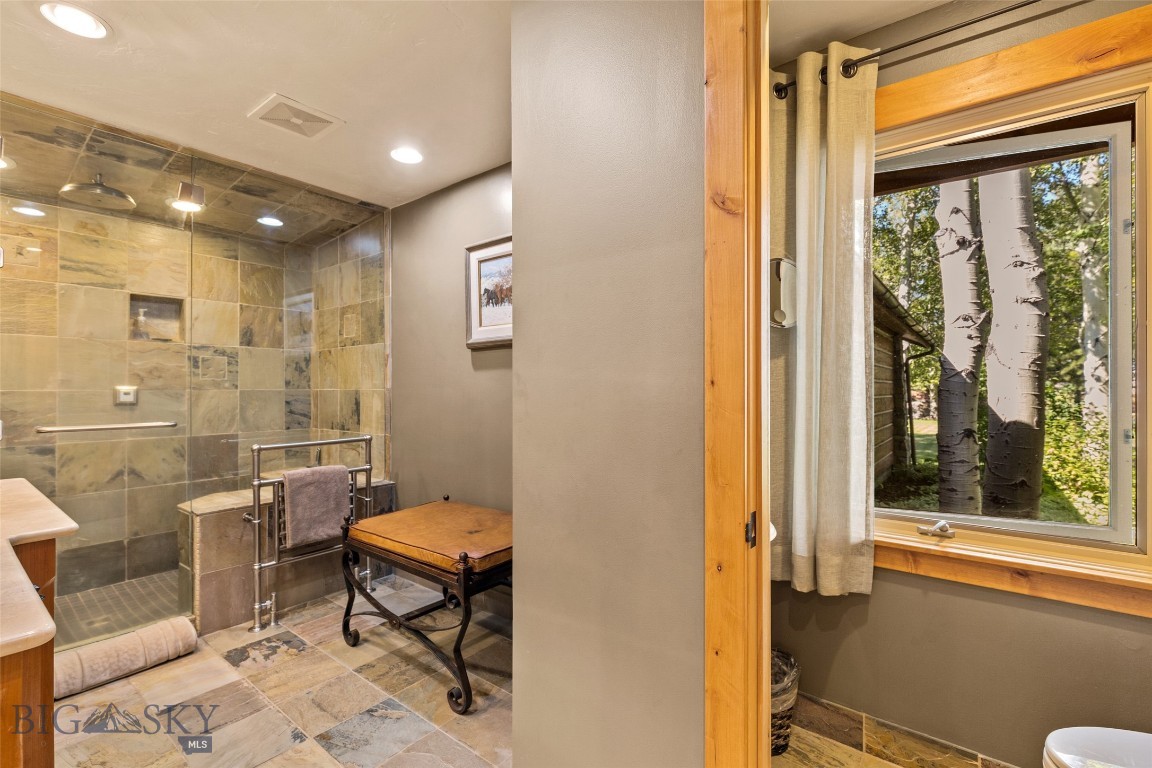 127 Rainbow Point Road