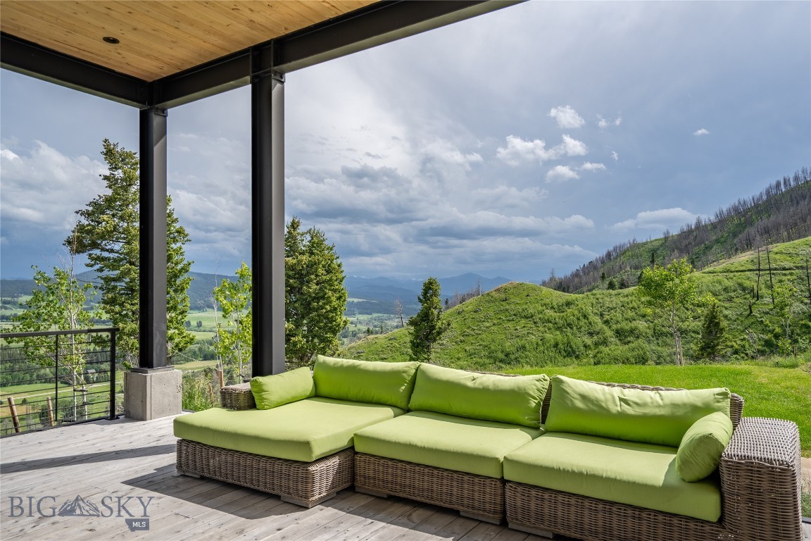 225 Alpen Strasse Street