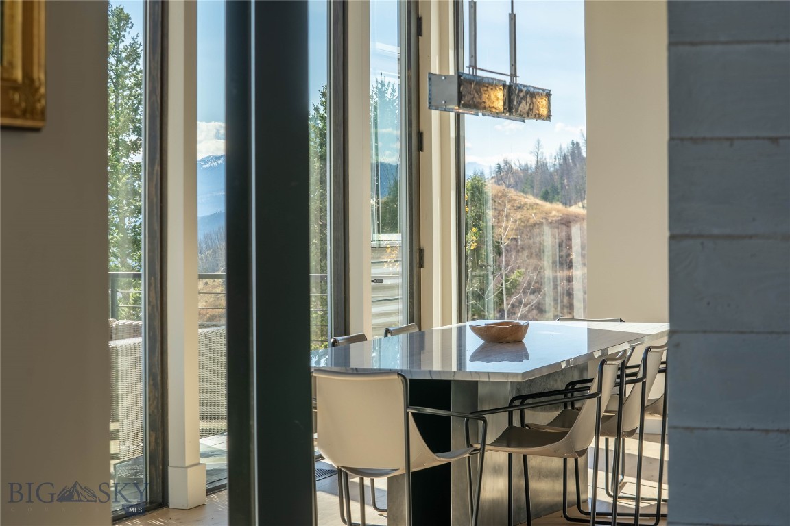 225 Alpen Strasse Street