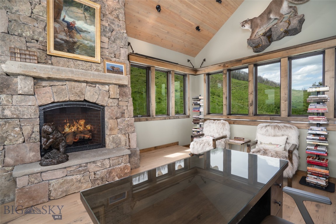 225 Alpen Strasse Street