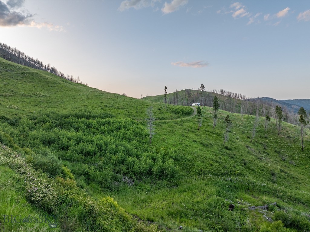 225 Alpen Strasse Street