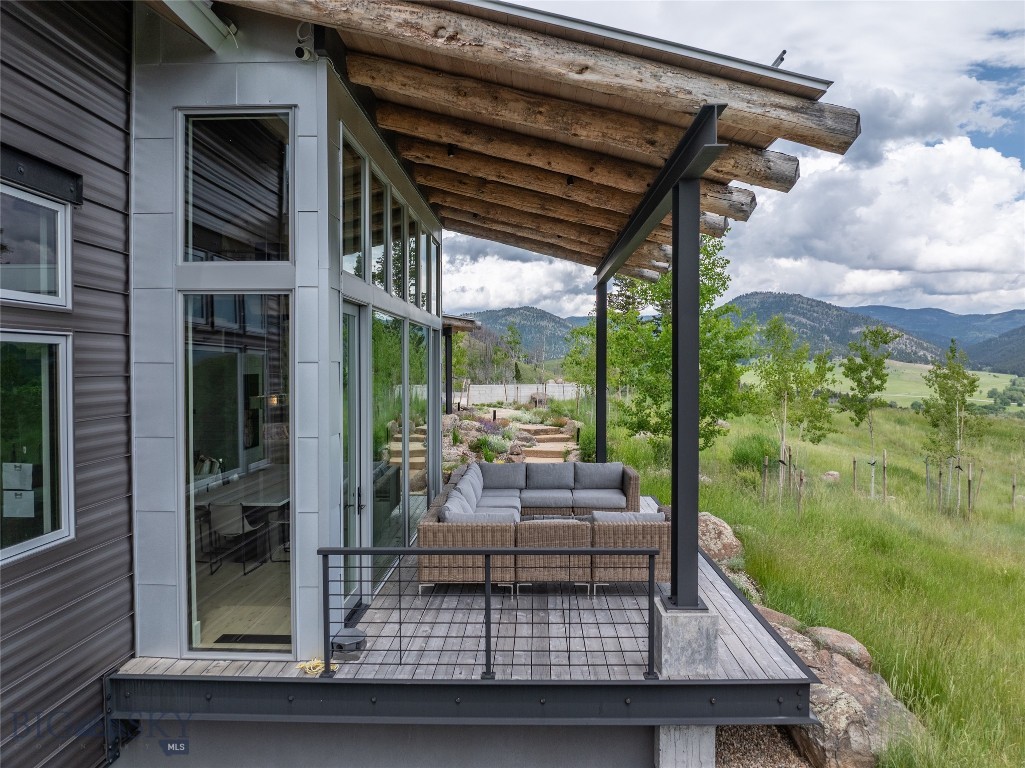 225 Alpen Strasse Street