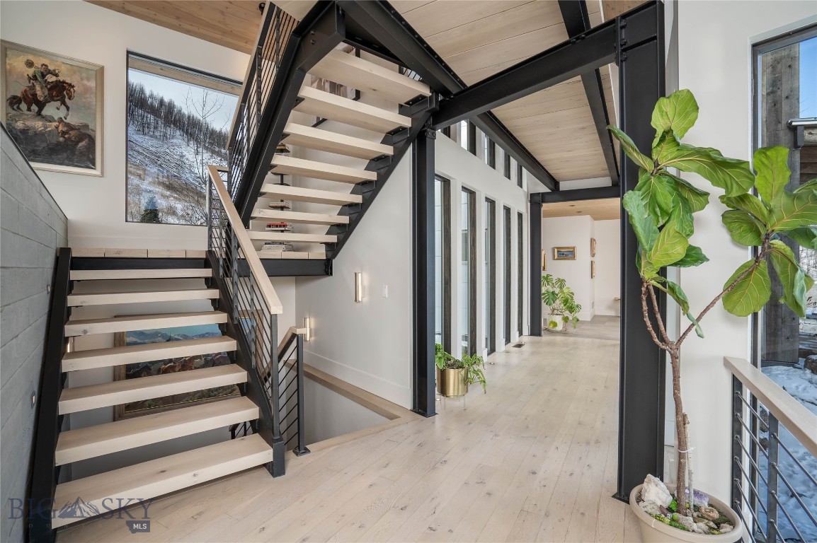 225 Alpen Strasse Street