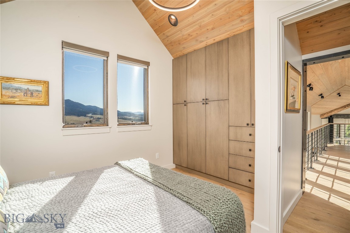 225 Alpen Strasse Street