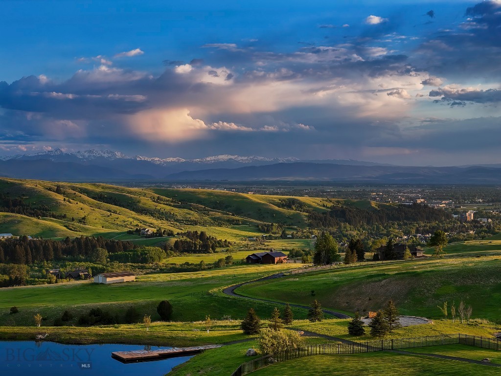 354 Brass Lantern Court