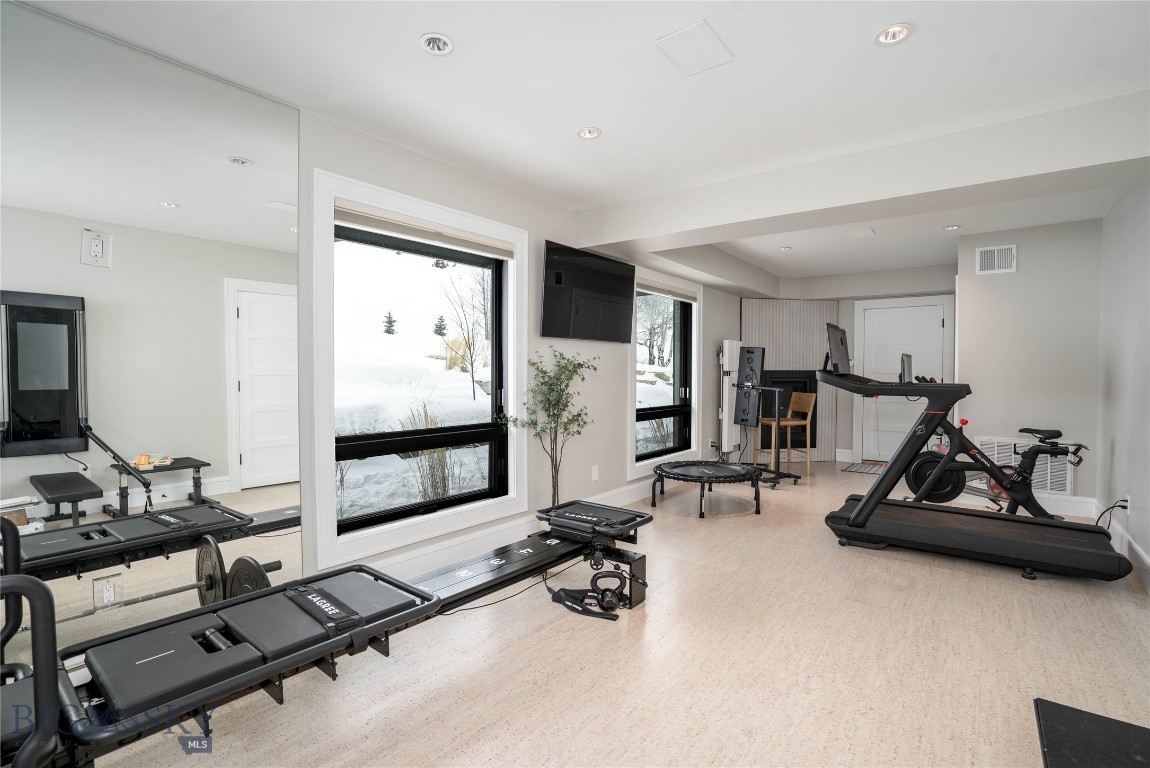 354 Brass Lantern Court