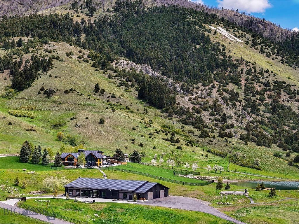 354 Brass Lantern Court