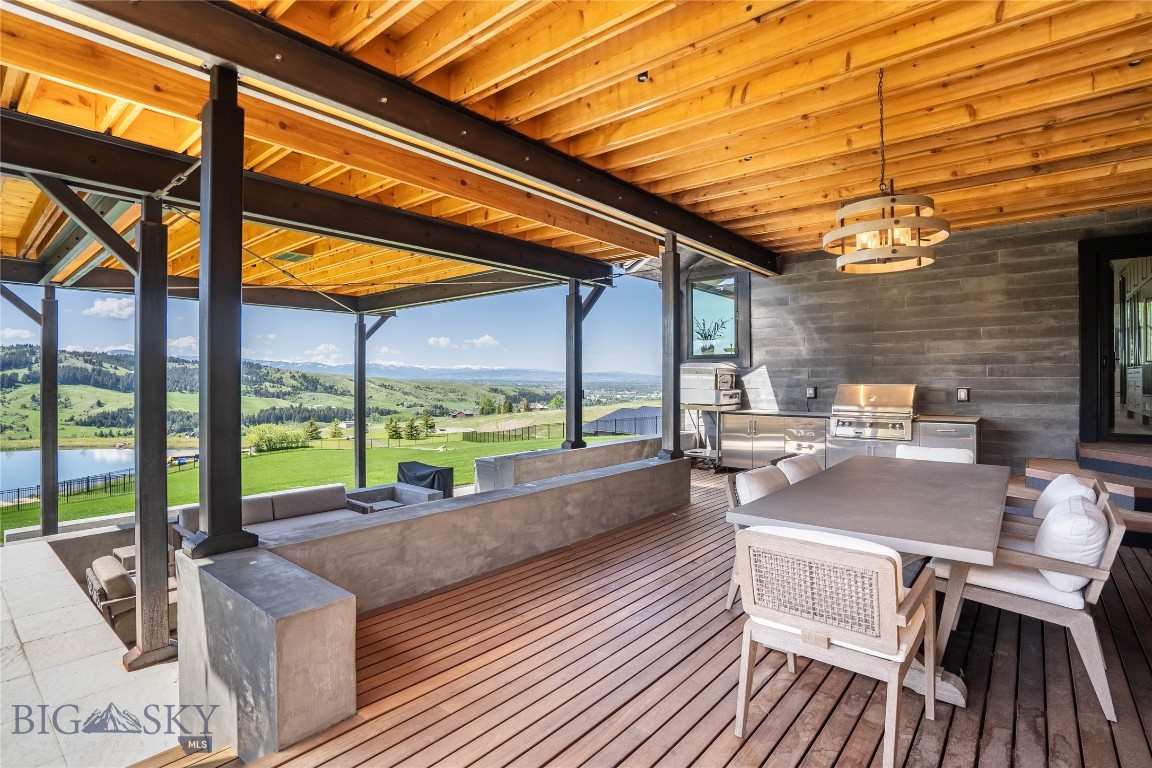 354 Brass Lantern Court