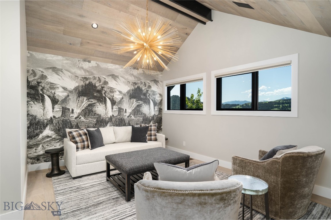 354 Brass Lantern Court