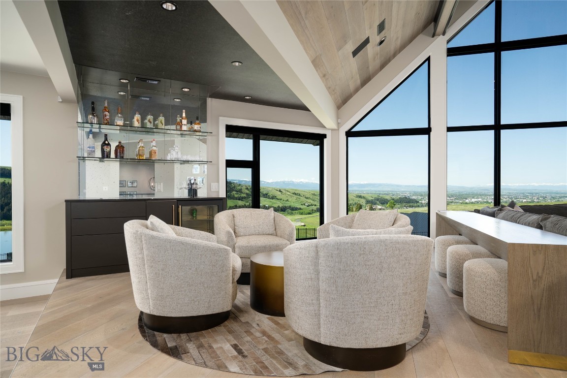 354 Brass Lantern Court